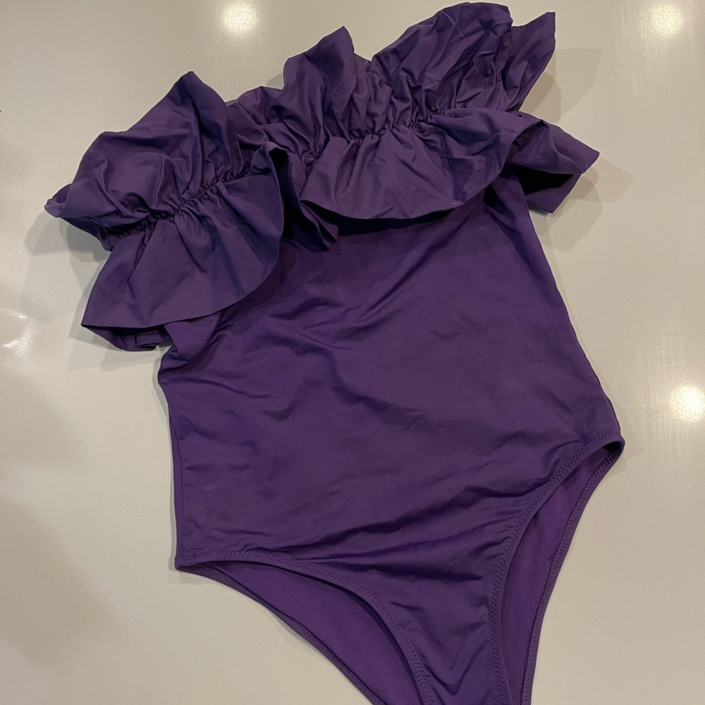 One piece Zara swimsuit